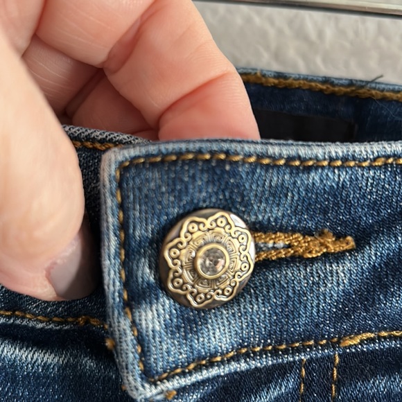 Brand- .laugiseD  size 28  💎 jeweled front button embellished pockets/ & bottom - Picture 6 of 13